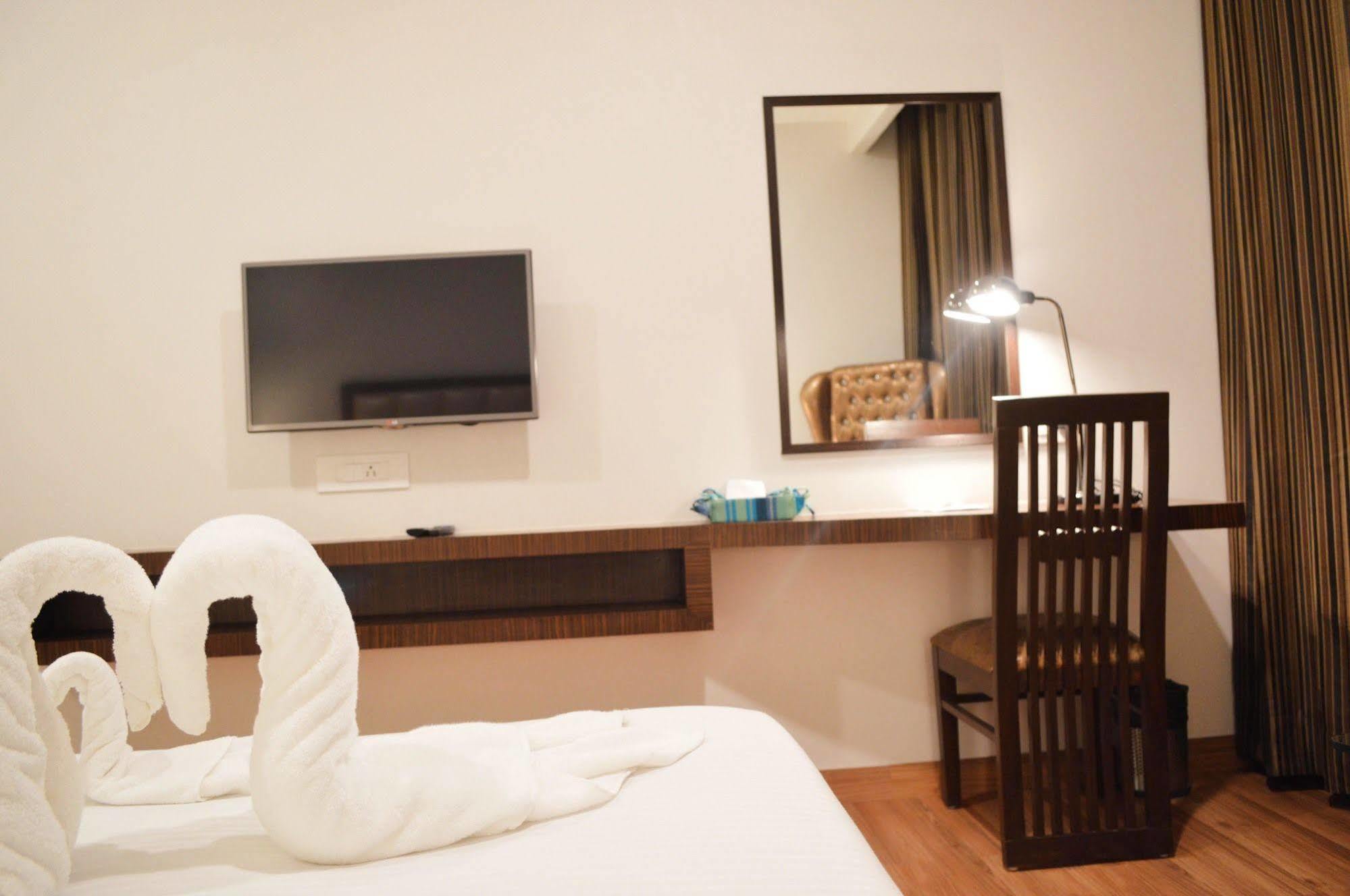 Fabhotel Prudent Amritsar Eksteriør bilde